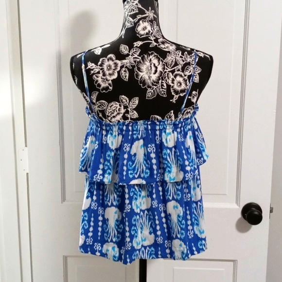 🌊HTF Lilly Pulitzer🌊 - Mays Top - Picture 2 of 11